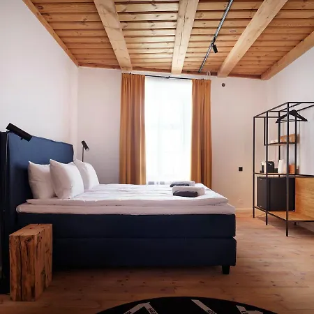 Lj5 - Old Town With Exclusive Shared Roof Terrace Ταλίν